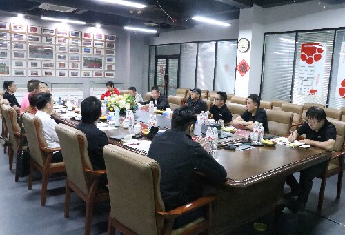 名匠裝飾（集團(tuán)）2025年第四季度經(jīng)營擴(kuò)大會(huì)議勝利召開